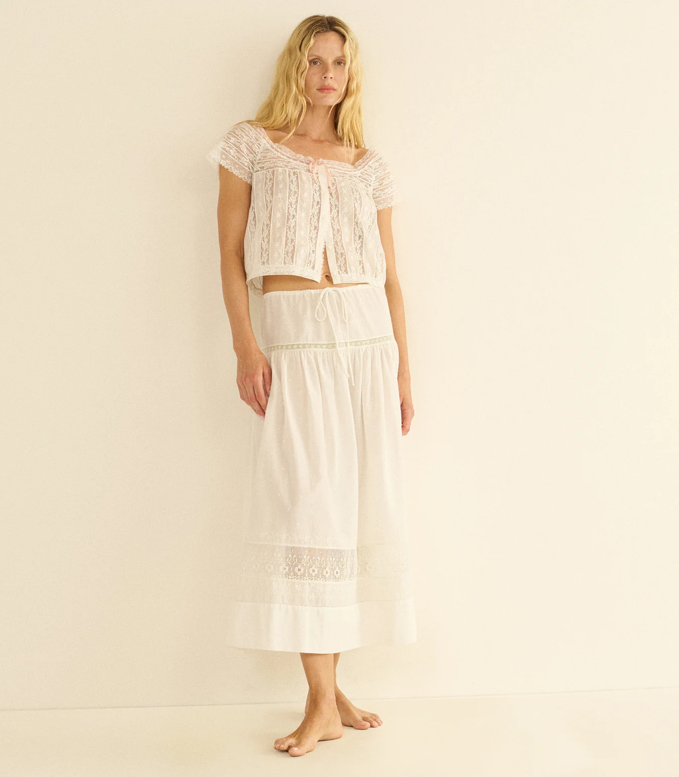 DOEN Greta Top - Salt, 100% natural fabric tops