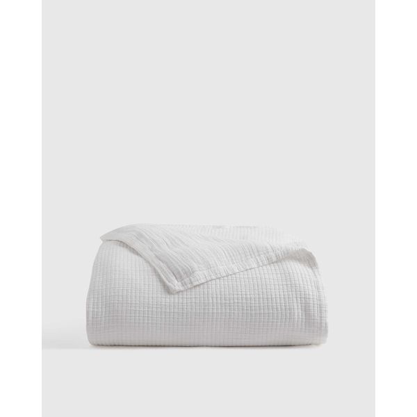 Quince Organic Ribbed Cotton Coverlet in White, 100% natural fabric cotton bedding